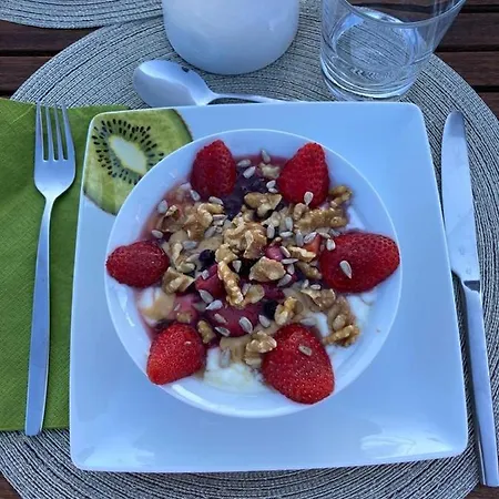 Slow House D'encosta Feriehus