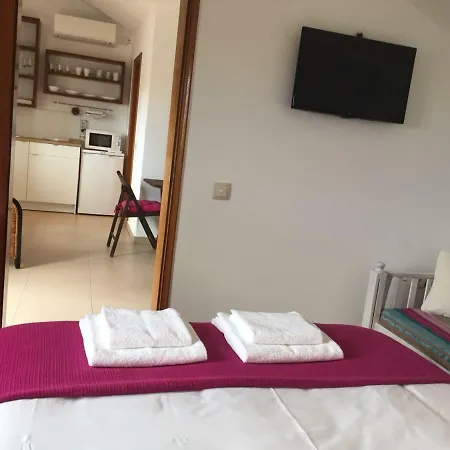 Prázdninový dům Slow House D'encosta *